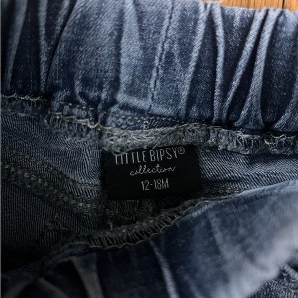 Little Bipsy 12/18 Light Wash Jeans - Picture 3 of 3